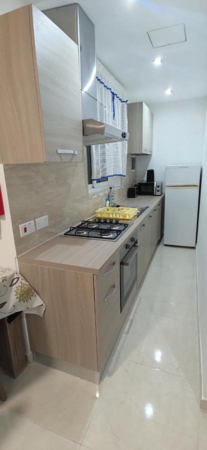 One Bed Room Apartment With Terrace 마르사스칼라 외부 사진