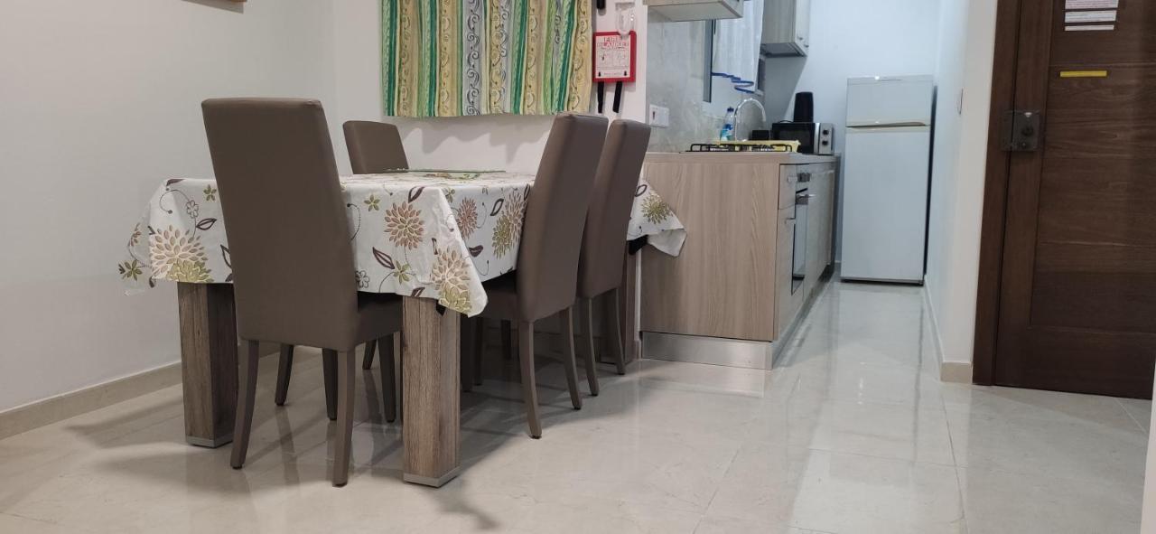 One Bed Room Apartment With Terrace 마르사스칼라 외부 사진