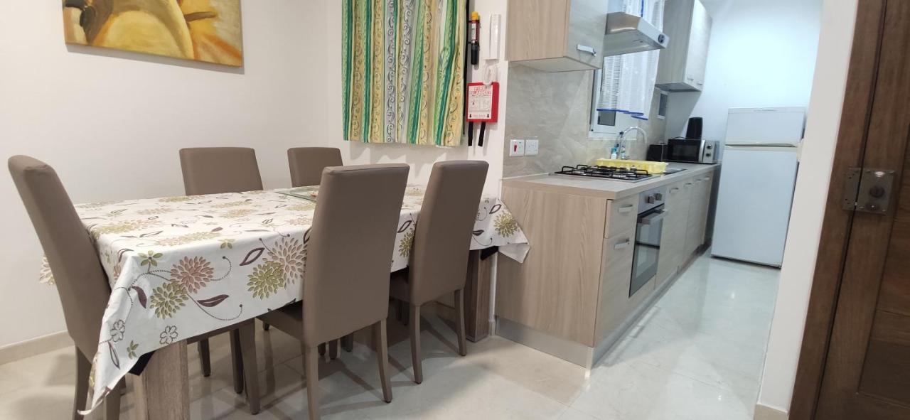 One Bed Room Apartment With Terrace 마르사스칼라 외부 사진