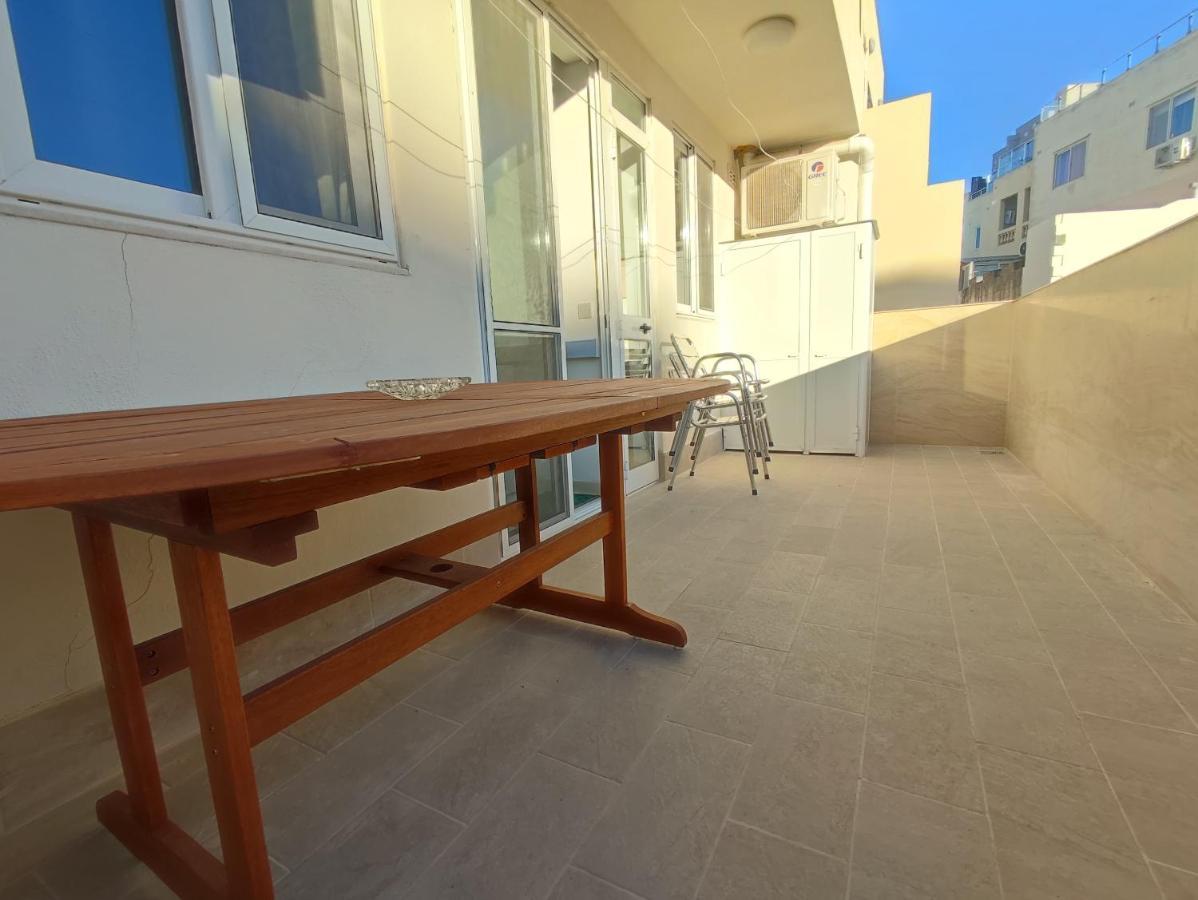 One Bed Room Apartment With Terrace 마르사스칼라 외부 사진